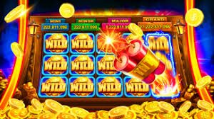 pkpk55 Slots ဂိမ်းများကို မိုဘိုင်းဖုန်းဖြင့် ကစားနေသောပုံ
